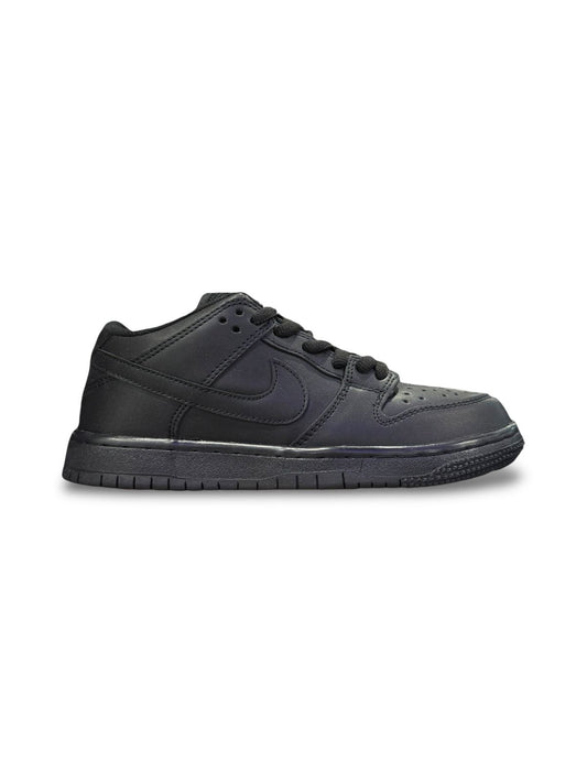 NIKE DUNK SB TRIPLE BLACK 23-26