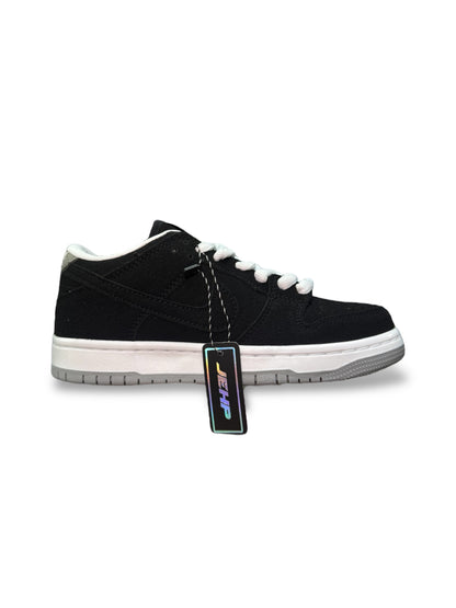 Nike Dunk SB Black Tsuede 26-29