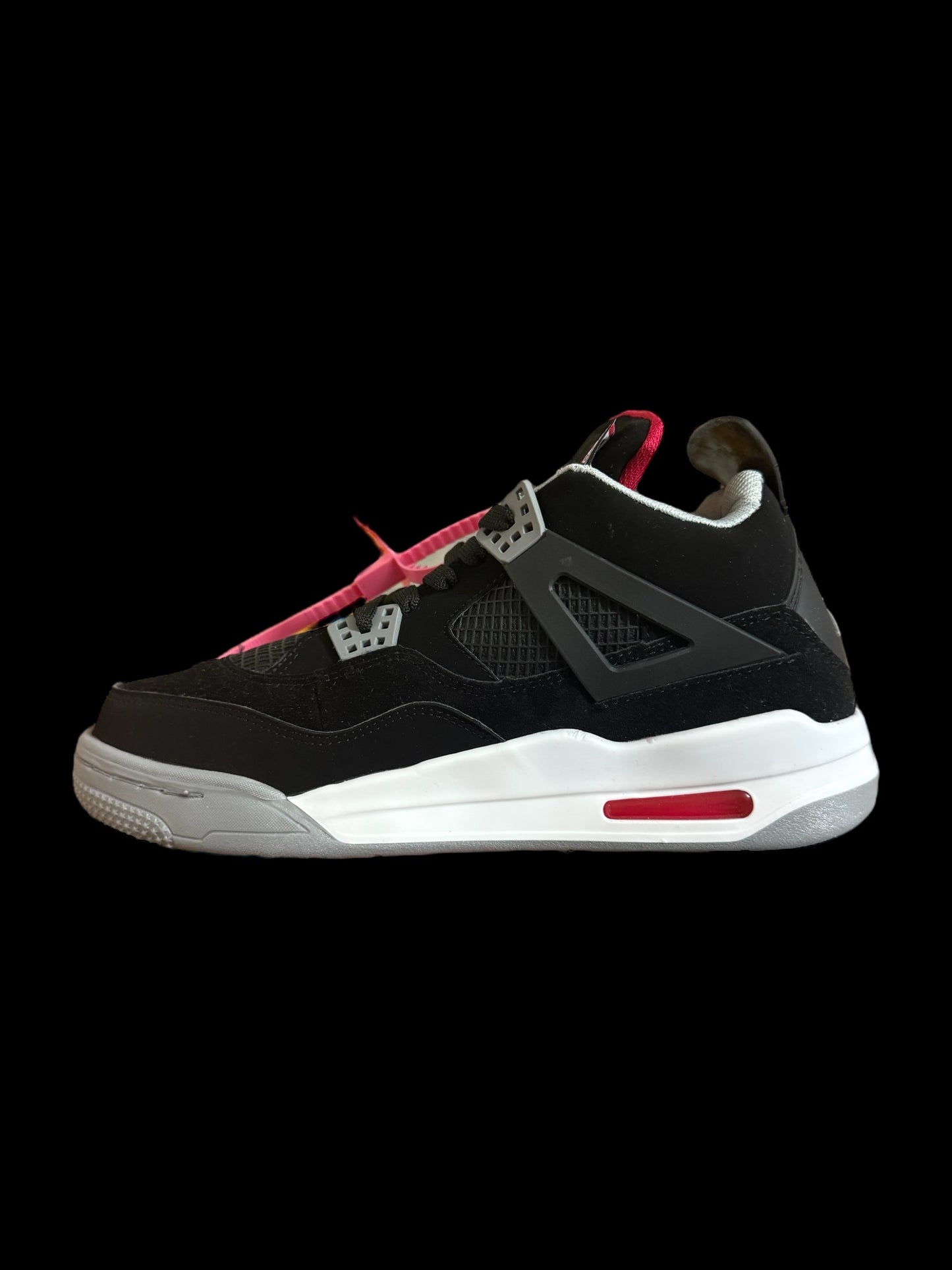 Jordan 4 Bred 26-29