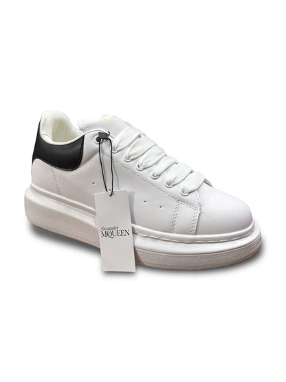 Alexander McQueen 26-29 (Disponible muy Pronto)