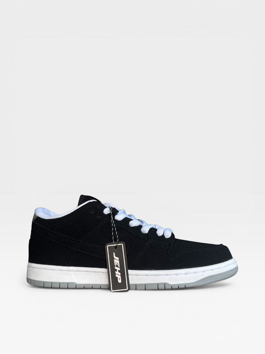 Nike Dunk SB Black Tsuede 25-29