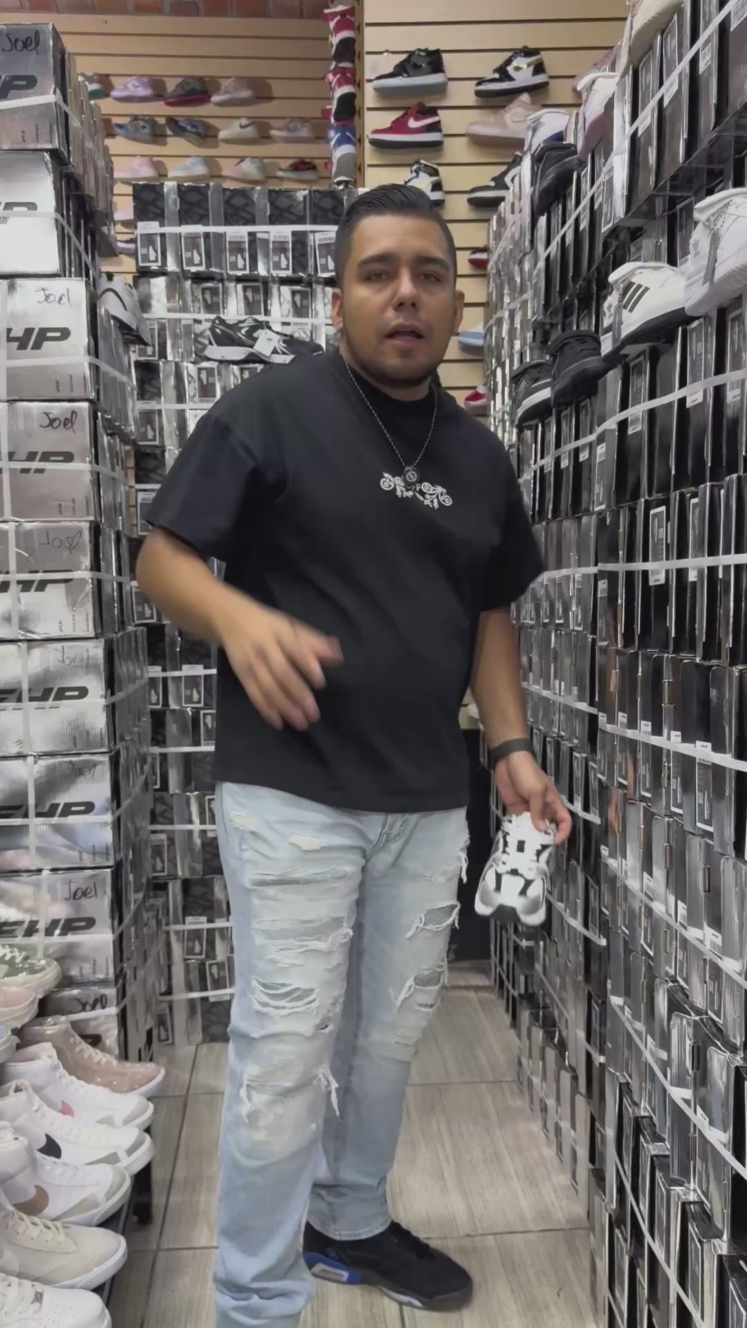 Cargar video: 